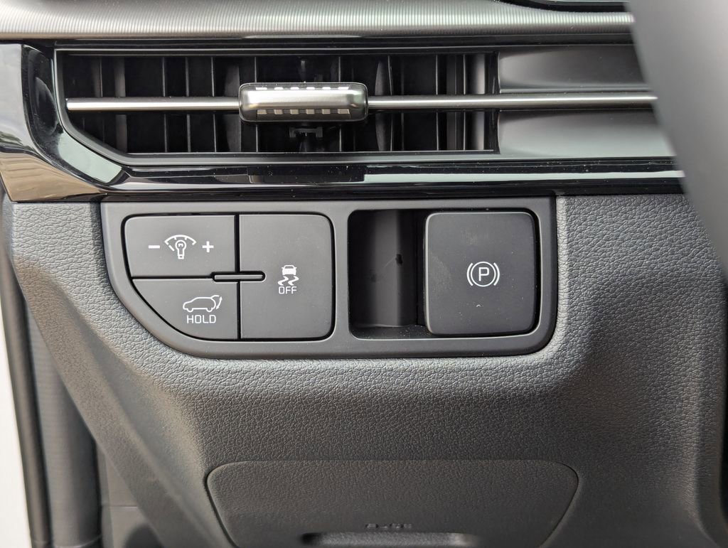 New 2026 Kia Sportage EX image 28