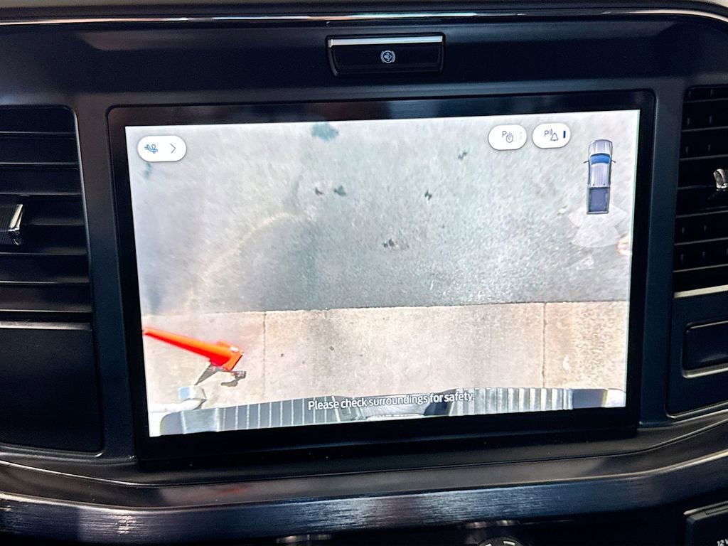 Used 2025 Ford F350 Lariat AWD/4WD image 29