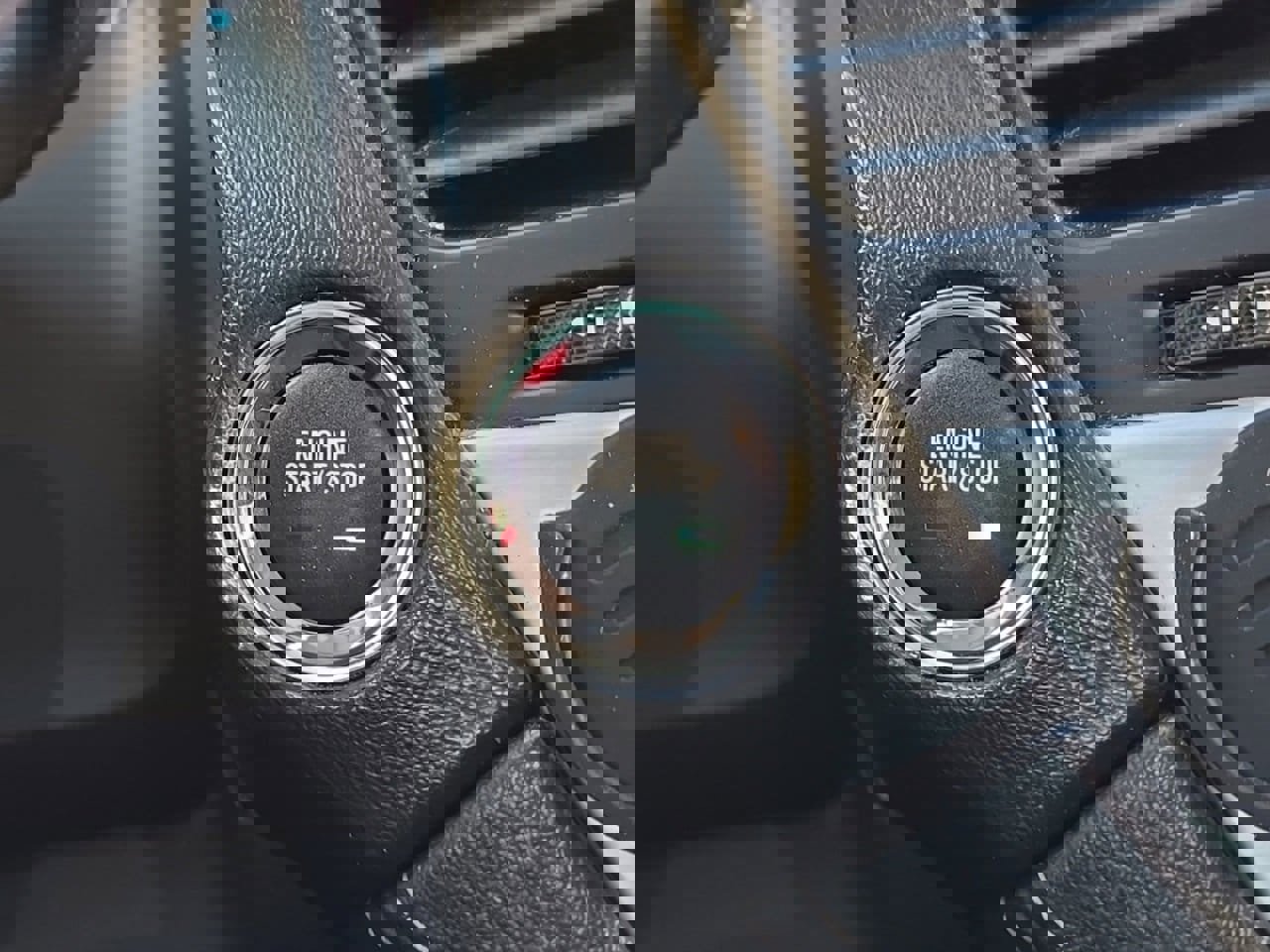 Used 2020 GMC Yukon XL SLT image 18