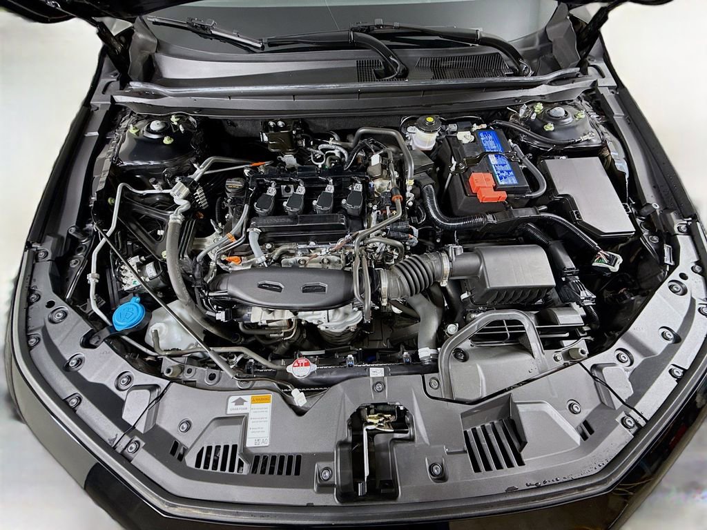 Certified 2023 Honda Accord EX image 37