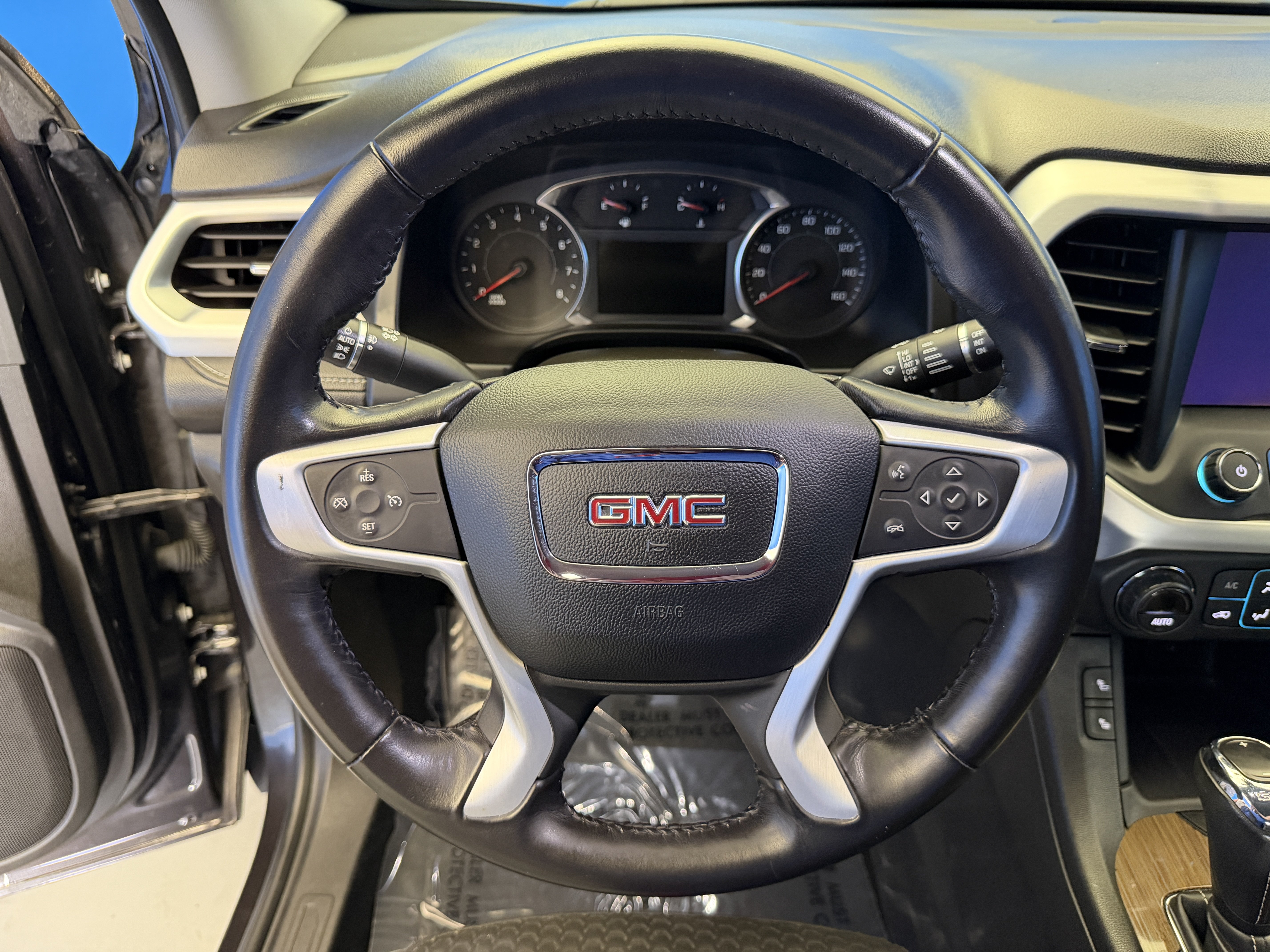 Used 2019 GMC Acadia SLE w/ Driver Alert Package I FWD image 15