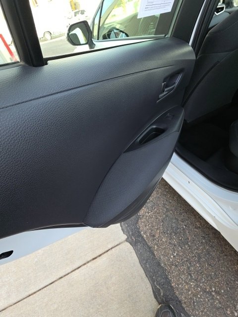 Used 2022 Toyota Corolla LE image 17