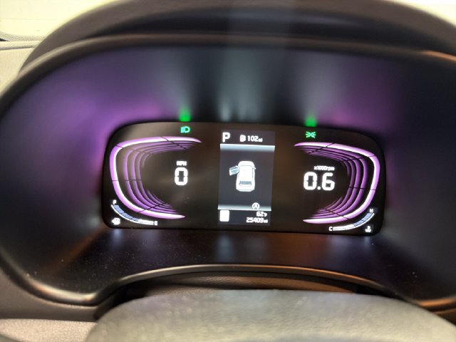 Certified 2023 Kia Soul LX FWD image 16