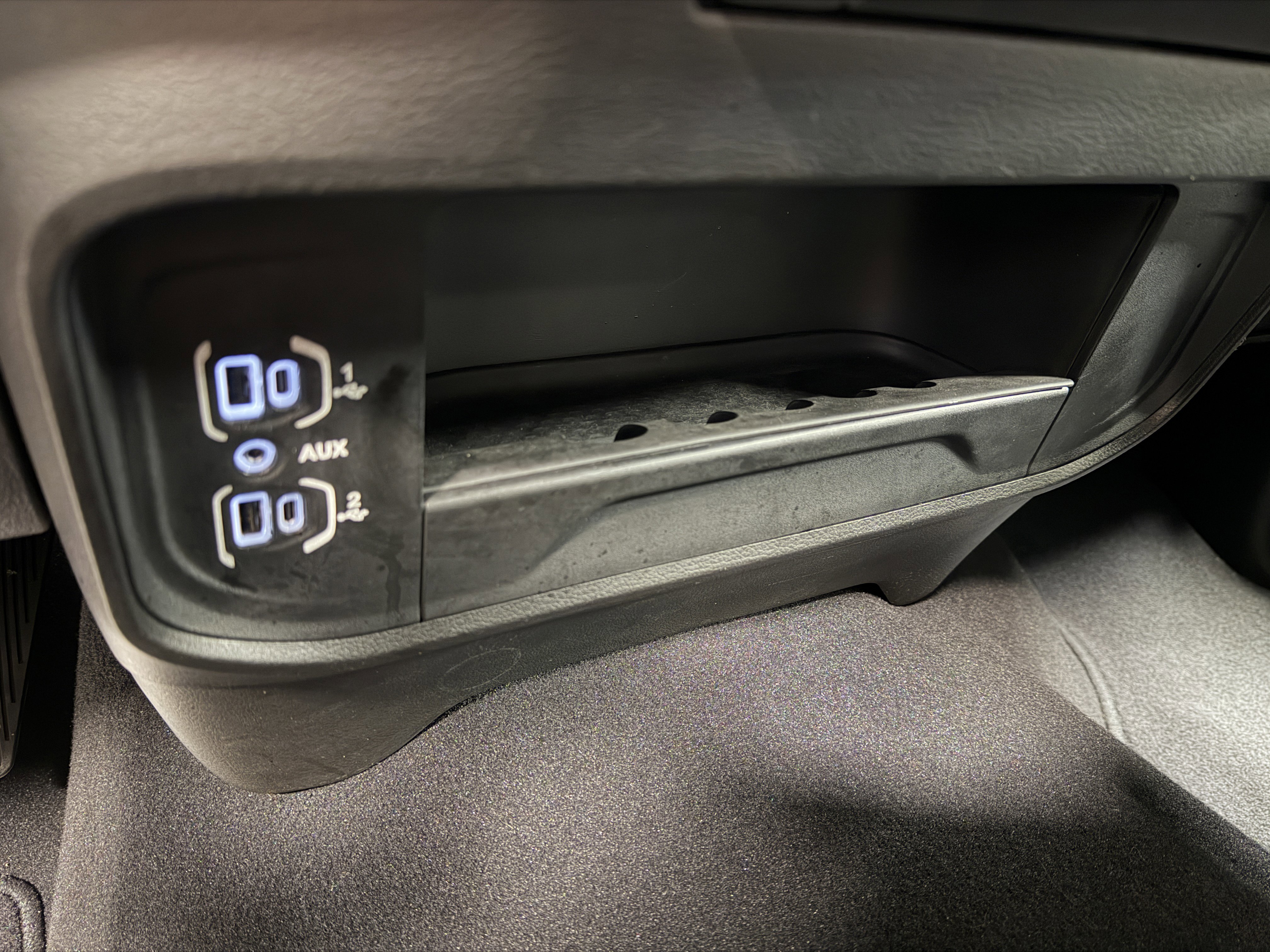 Used 2024 RAM 2500 Big Horn w/ Bed Utility Group image 18