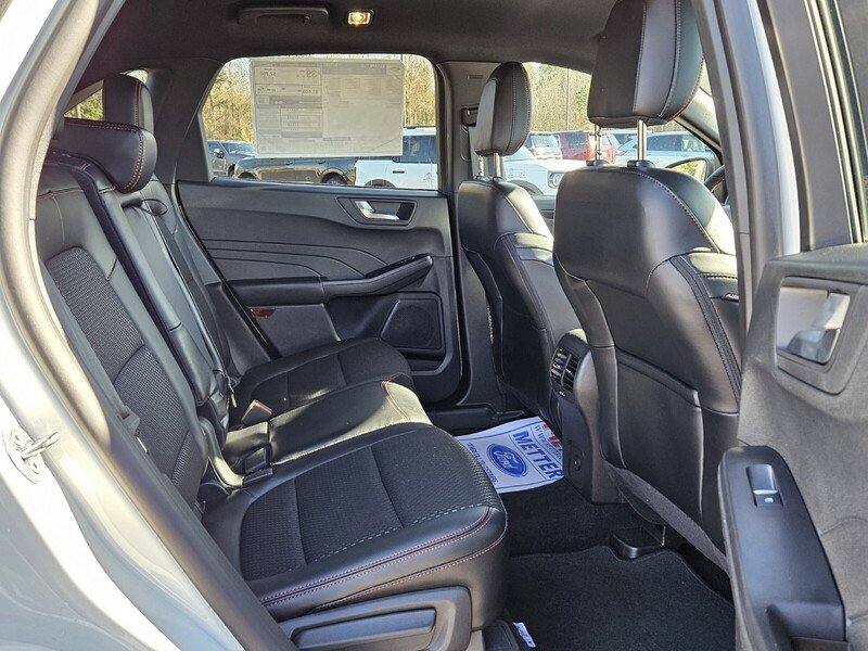 Used 2024 Ford Escape ST-Line w/ Equipment Group 301A FWD image 34