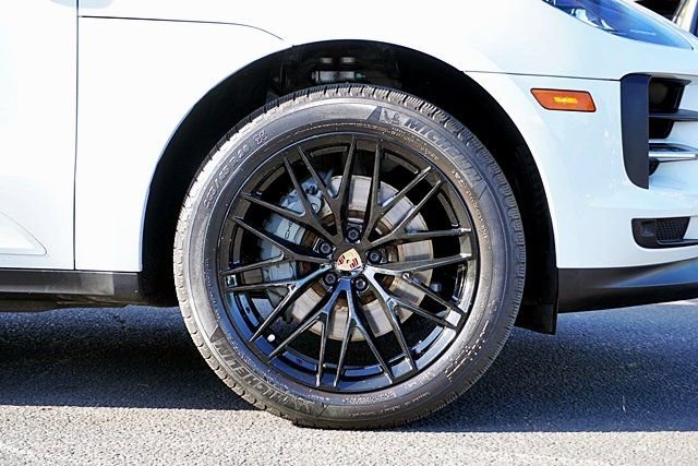 Used 2020 Porsche Macan S image 8