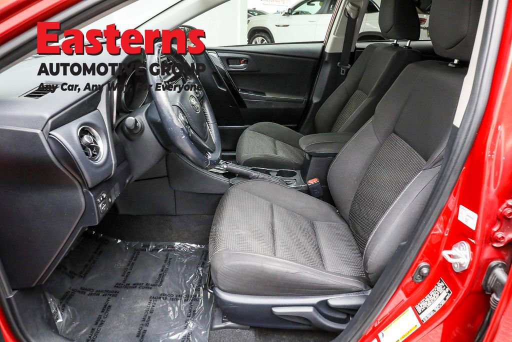 Used 2018 Toyota Corolla iM w/ Carpet Mat Package (TMS) image 14