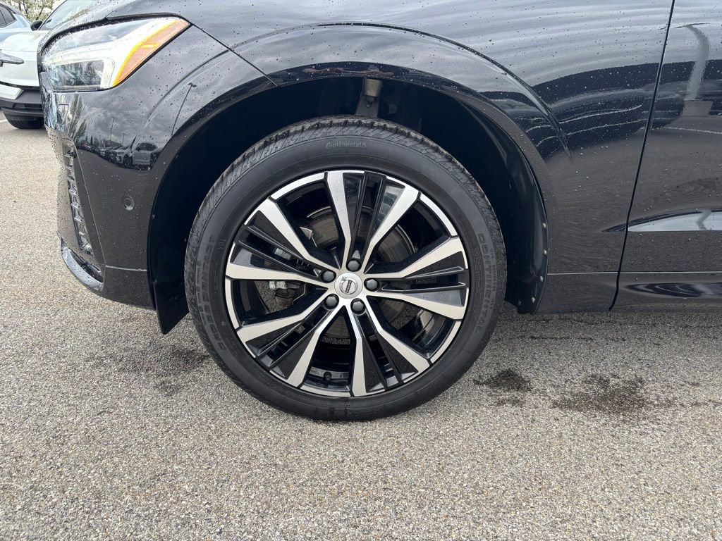Used 2024 Volvo XC60 B5 Plus w/ Climate Package AWD/4WD image 30