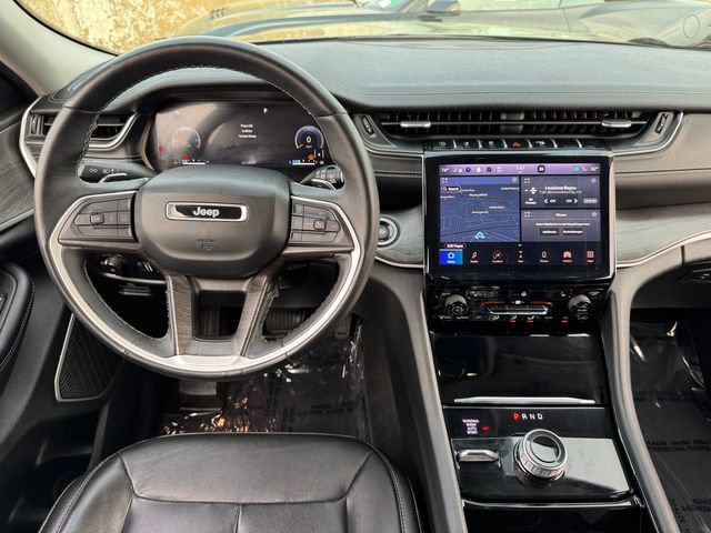 Used 2022 Jeep Grand Cherokee L Limited AWD/4WD image 4