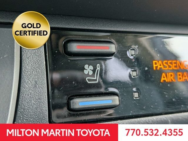 Certified 2020 Toyota RAV4 Limited w/ Limited Grade Weather Package AWD/4WD image 23