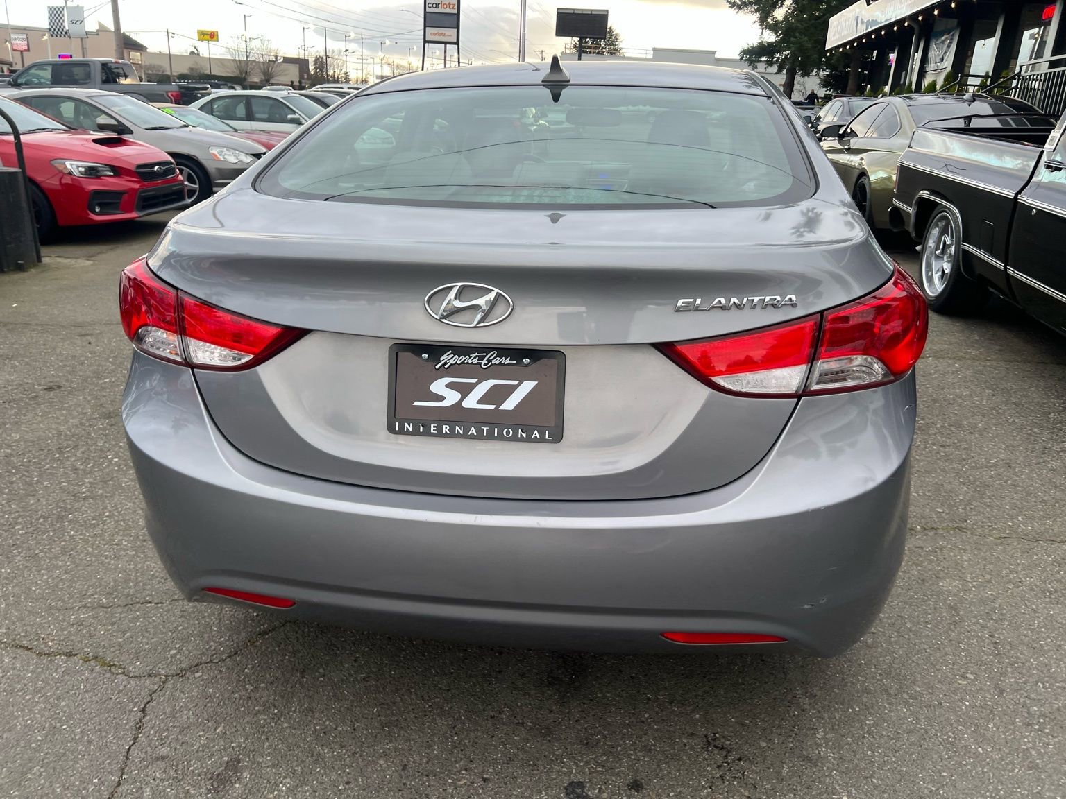 Used 2013 Hyundai Elantra GLS w/ Preferred Pkg FWD image 5