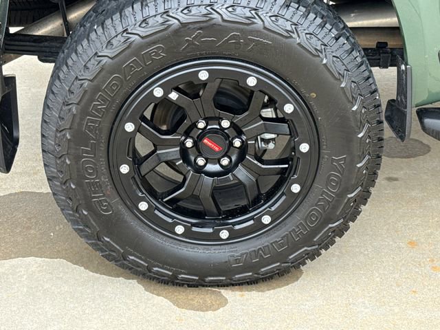 Used 2025 Nissan Frontier SV w/ SV Convenience Package AWD/4WD image 9
