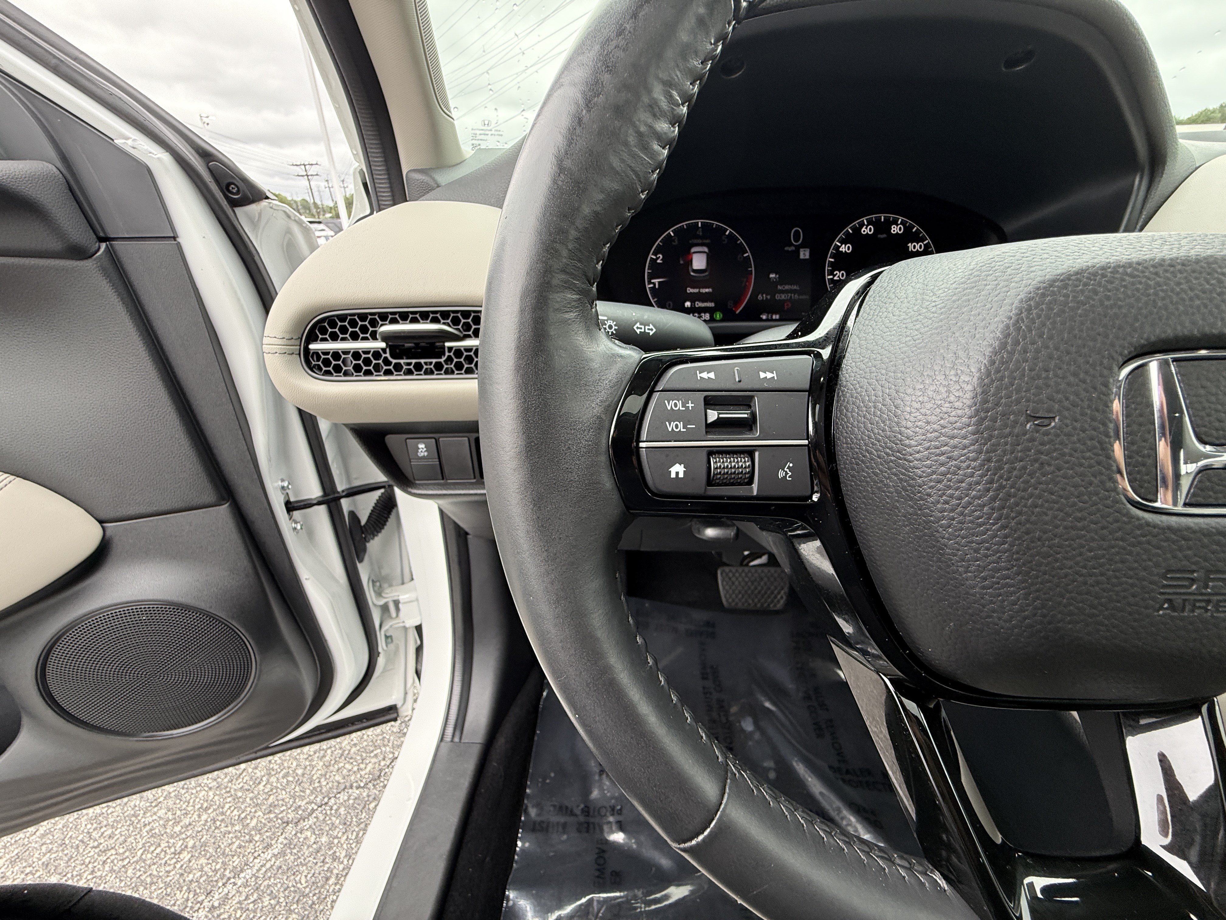 Certified 2024 Honda HR-V EX-L image 20