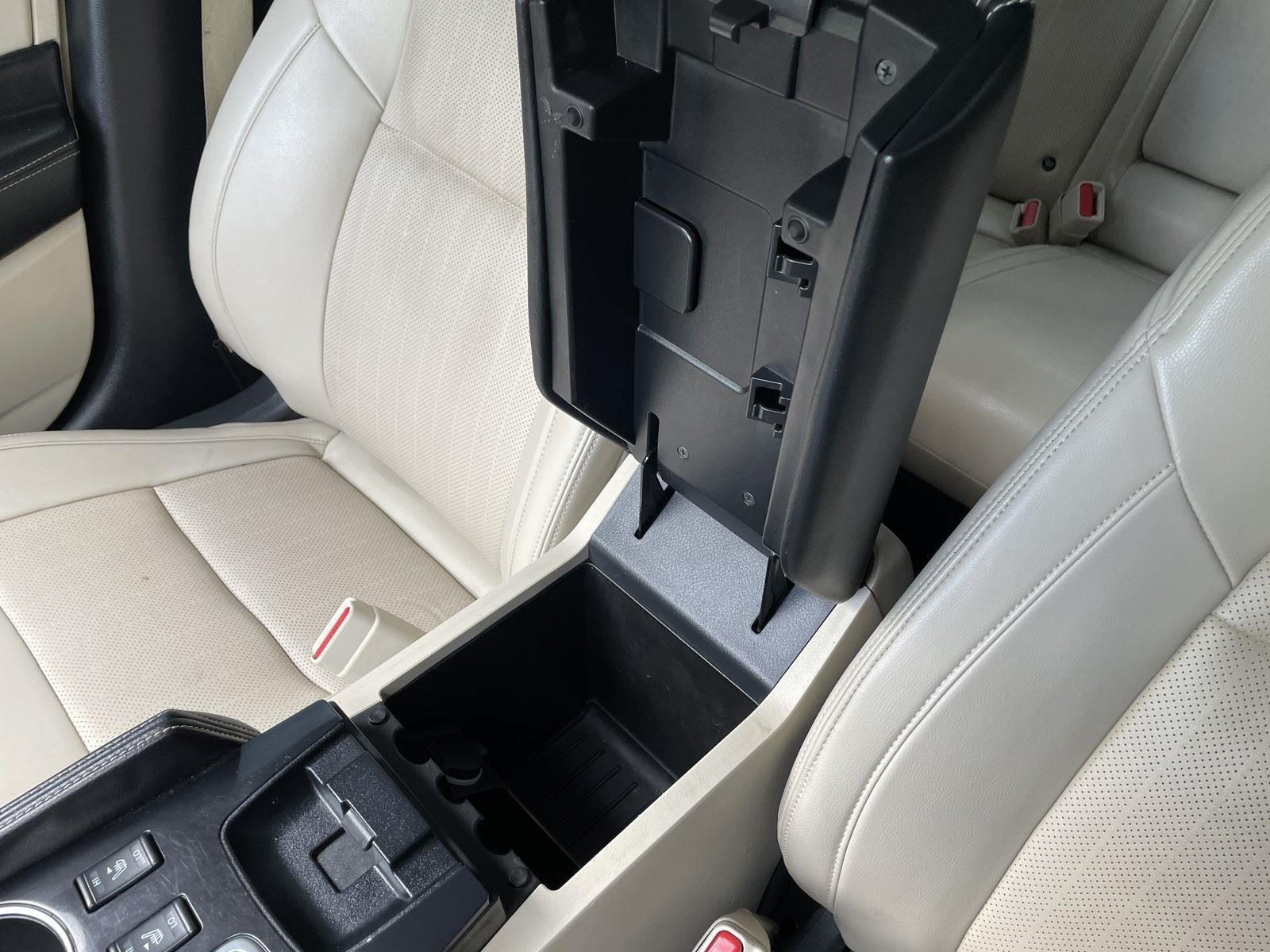 Used 2022 Nissan Maxima SV w/ Floor Mat Group FWD image 31