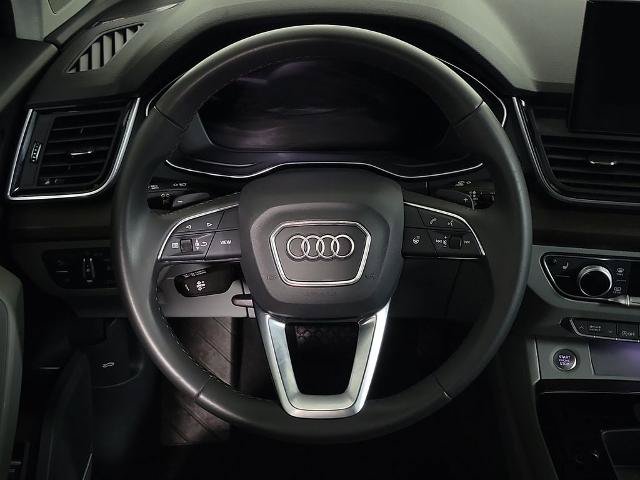 Used 2022 Audi Q5 2.0T Premium Plus w/ Premium Plus Package AWD/4WD image 12
