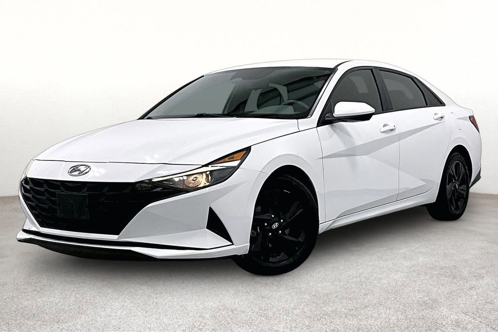 Used 2022 Hyundai Elantra Blue FWD image 14