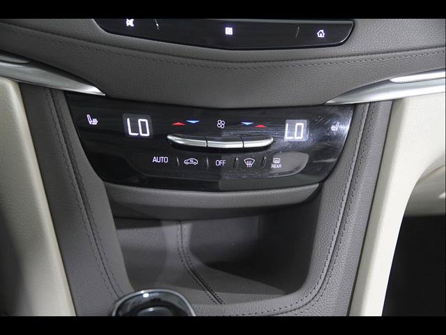 Used 2021 Cadillac XT5 Premium Luxury AWD/4WD image 15