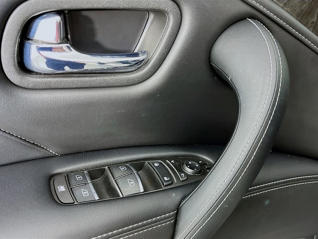 Used 2022 INFINITI QX80 Luxe w/ Cargo Package image 28