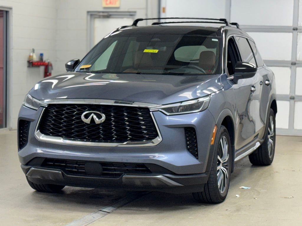Used 2025 INFINITI QX60 Autograph w/ Cargo Package image 3