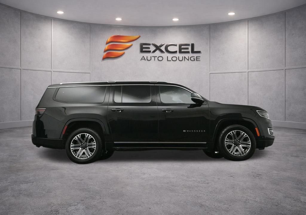 Used 2024 Jeep Wagoneer L Series II w/ Flexible Seating Group image 49