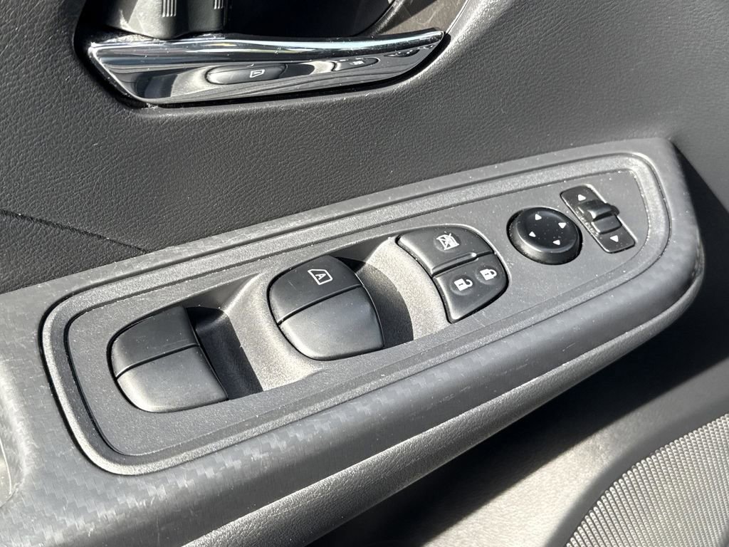 Certified 2024 Nissan Versa SV image 29