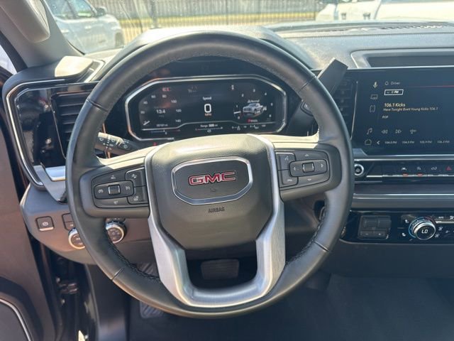 Used 2025 GMC Sierra 1500 SLT image 11