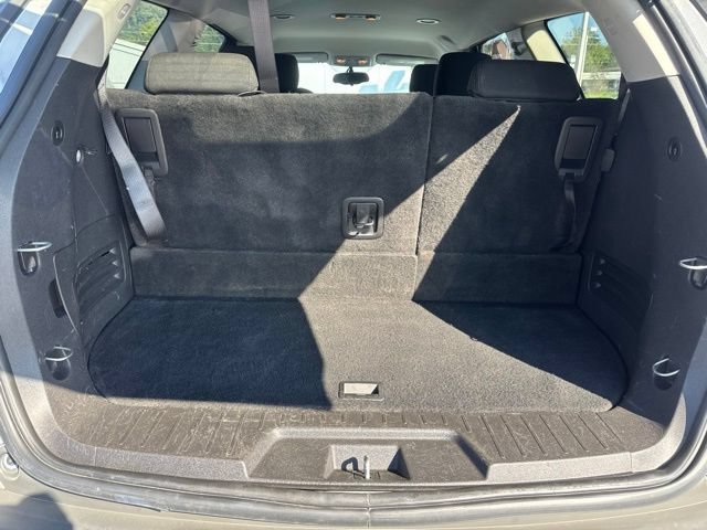 Used 2012 Chevrolet Traverse LT FWD image 10