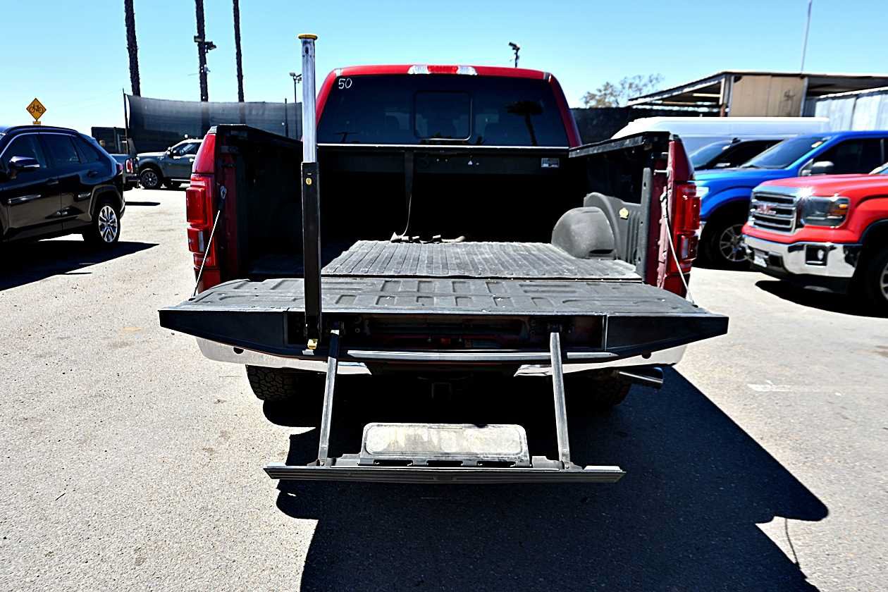 Used 2015 Ford F150 Lariat w/ Equipment Group 502A Luxury AWD/4WD image 8