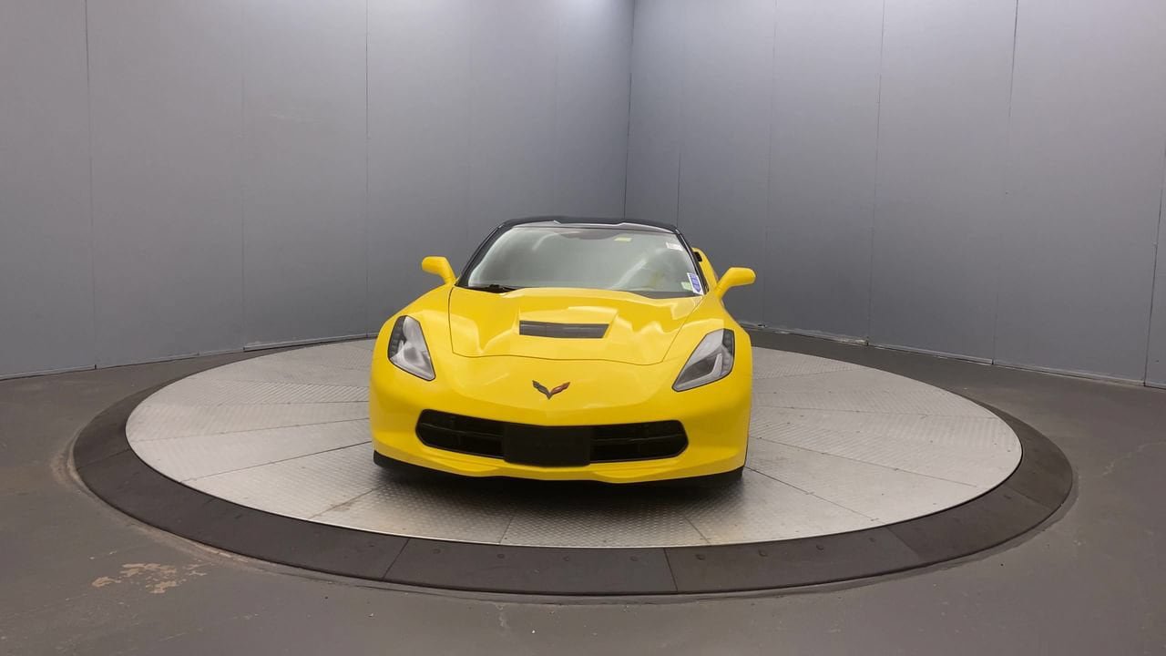 Used 2016 Chevrolet Corvette Stingray Coupe w/ 2LT Preferred Equipment Group RWD image 8