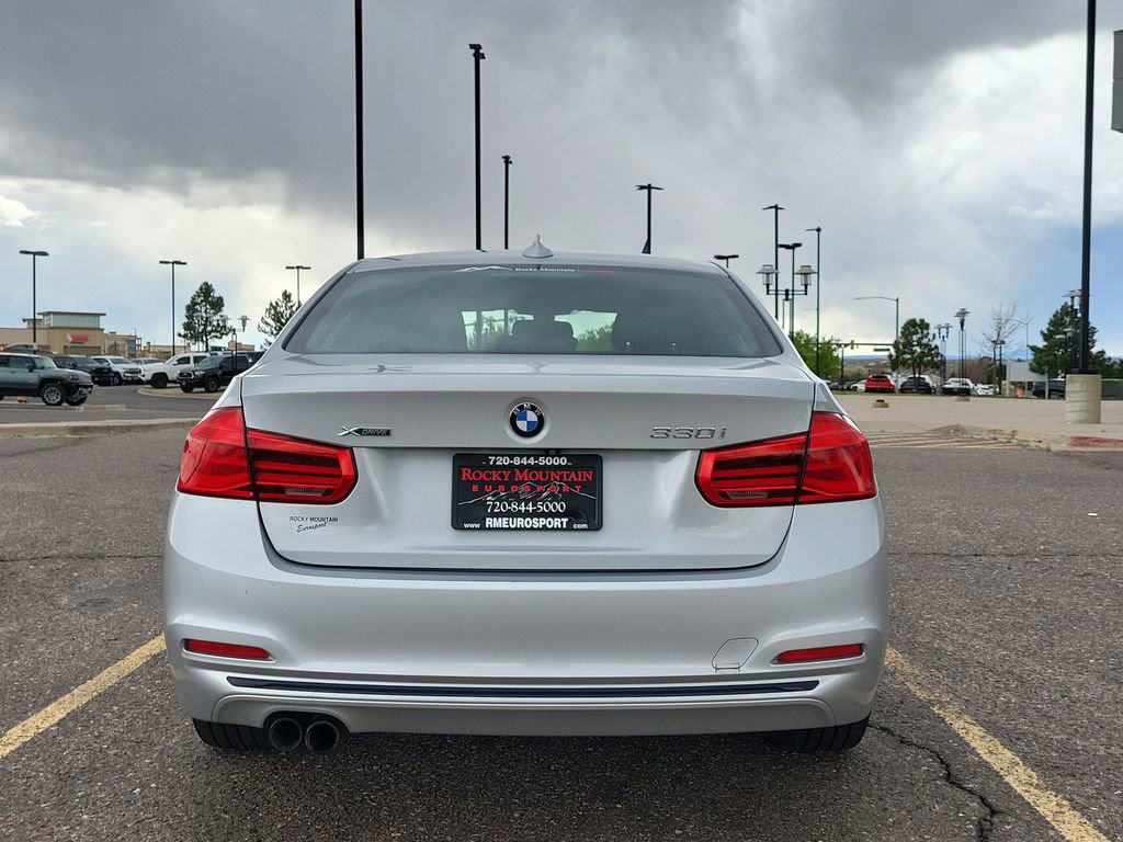 Used 2018 BMW 330i xDrive Sedan image 5
