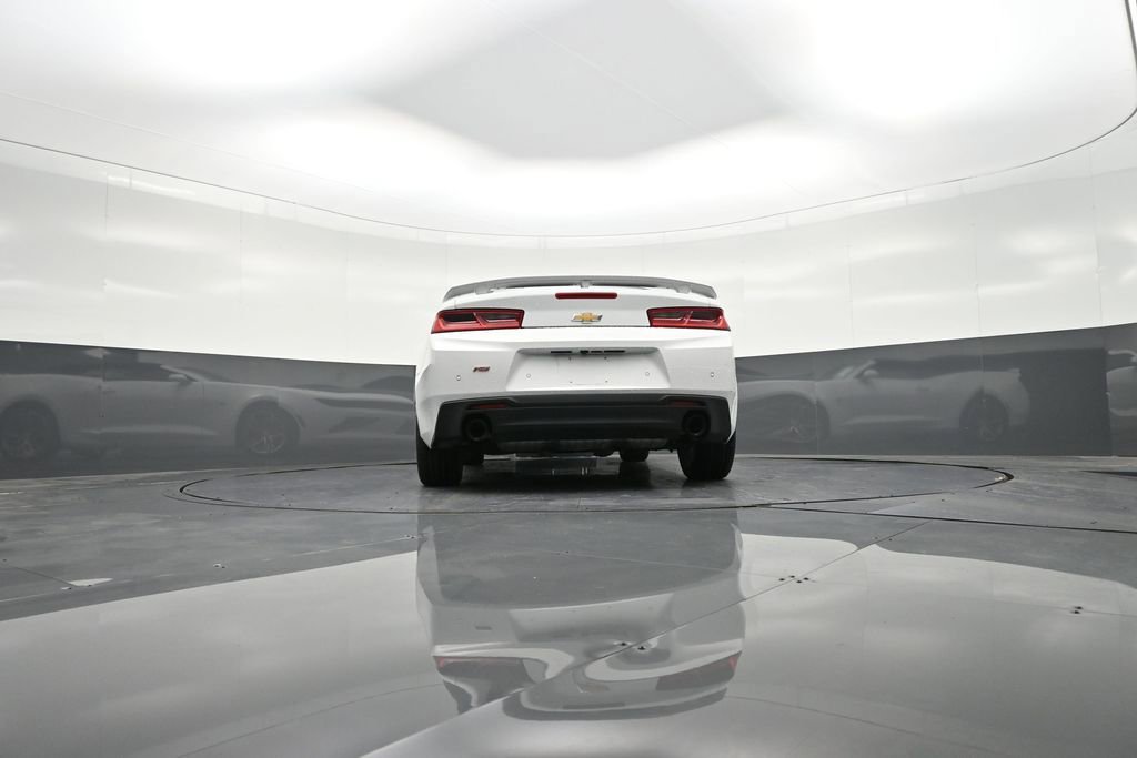 Used 2017 Chevrolet Camaro LT image 25