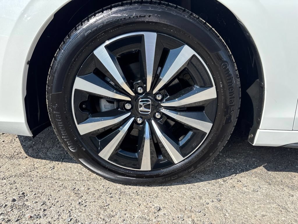 Used 2024 Honda Civic EX-L image 20