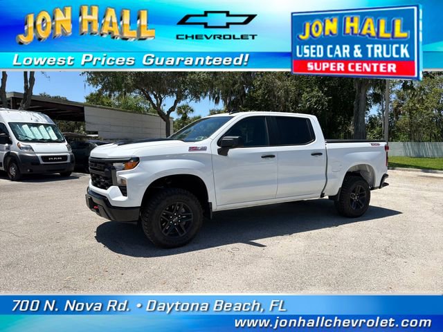 Used 2024 Chevrolet Silverado 1500 Custom Trail Boss AWD/4WD image 3