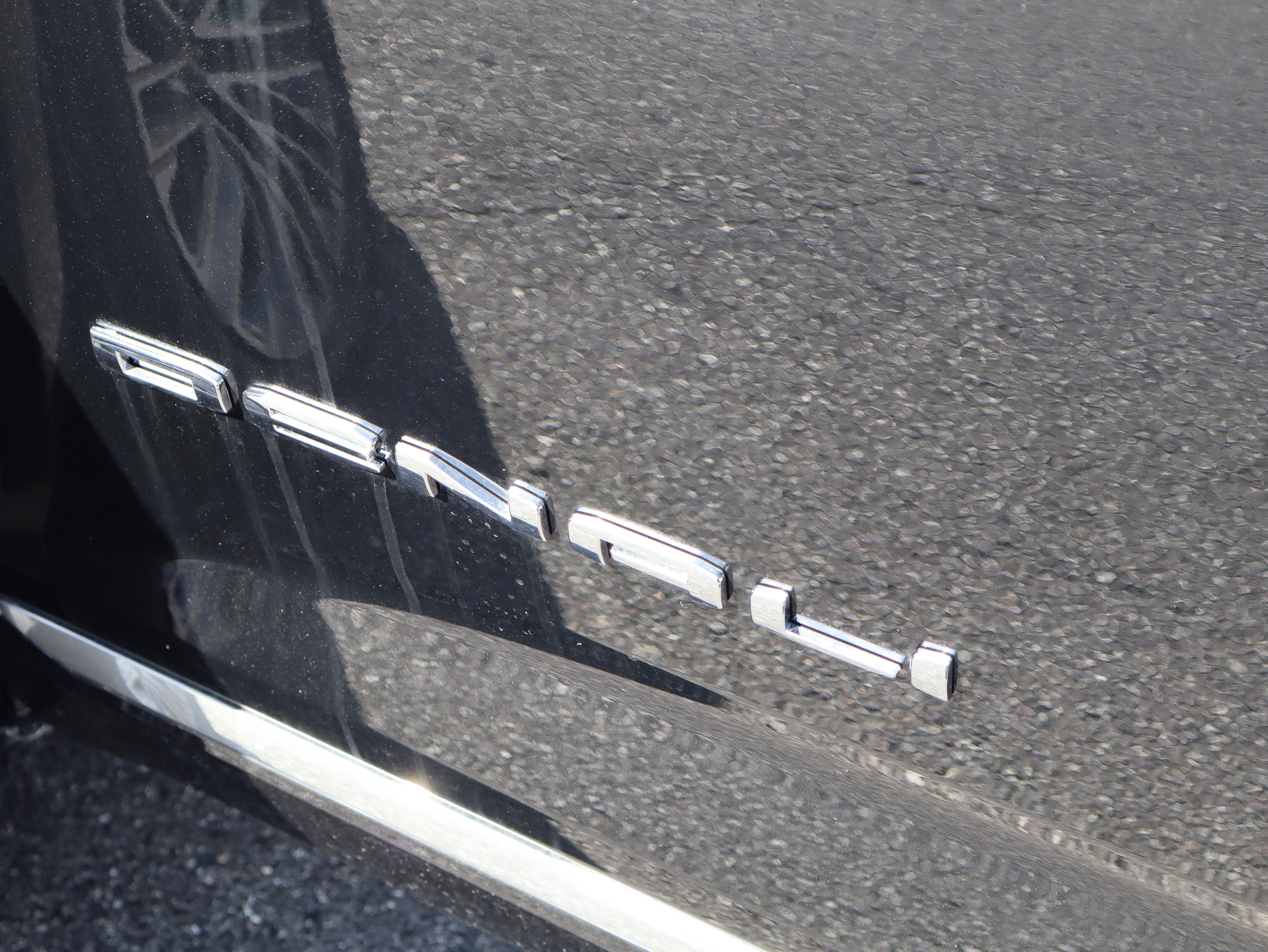 New 2026 GMC Terrain Denali w/ LPO, Floor Liner Package image 42