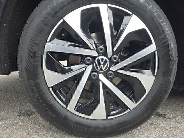 Used 2024 Volkswagen Jetta S FWD image 8