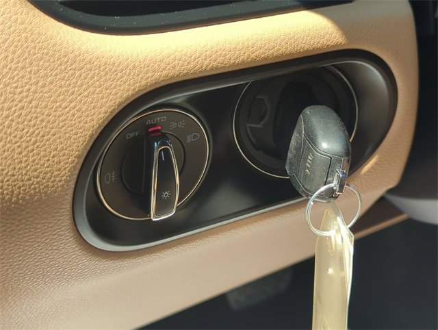 Used 2021 Porsche Macan image 35