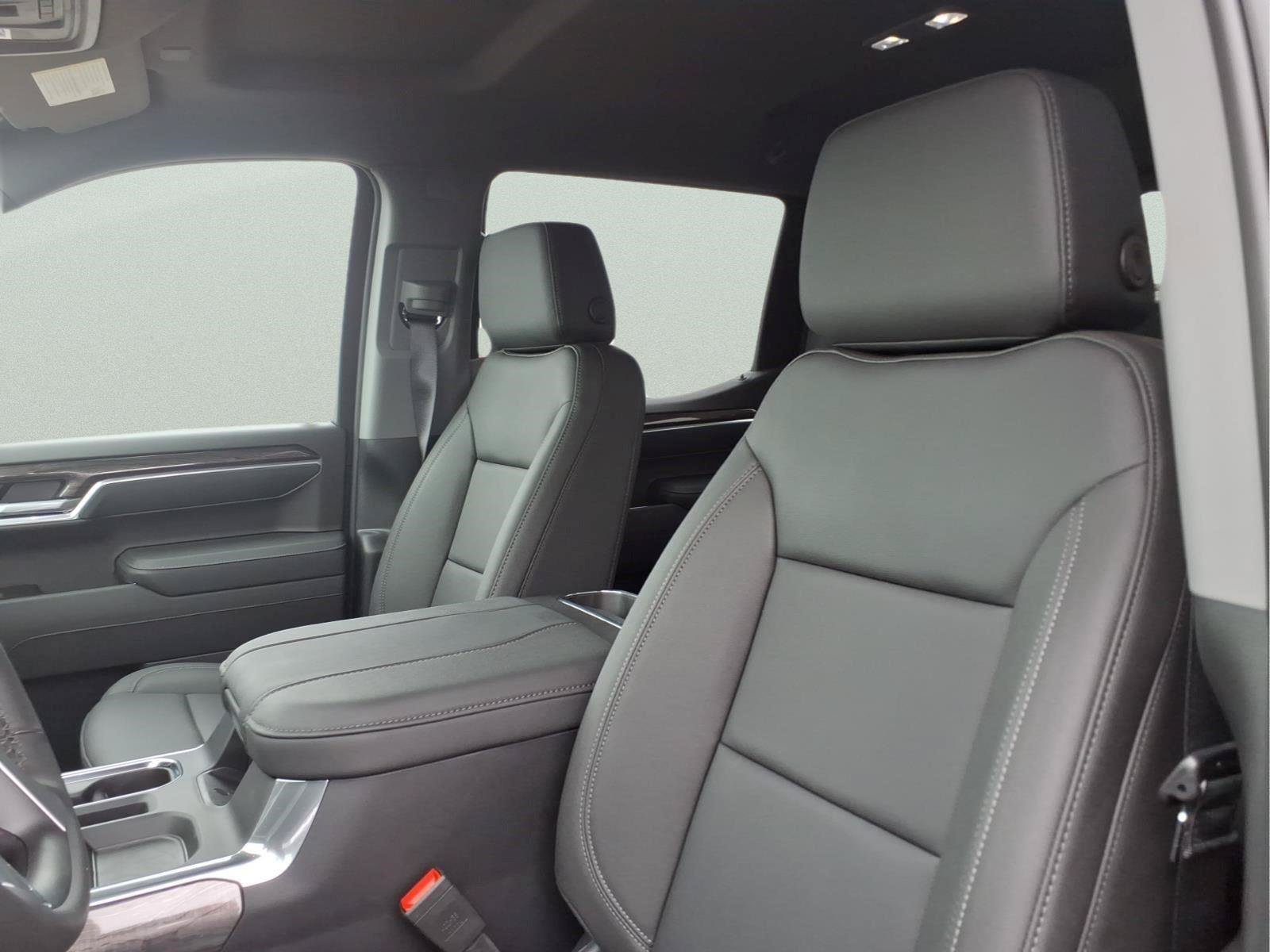 New 2026 Chevrolet Silverado 1500 LTZ AWD/4WD image 16