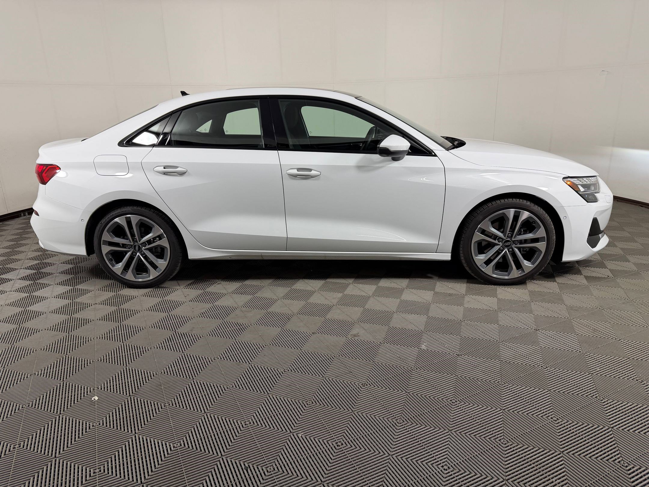 Certified 2025 Audi A3 2.0T Premium Plus w/ Premium Plus Package AWD/4WD image 8