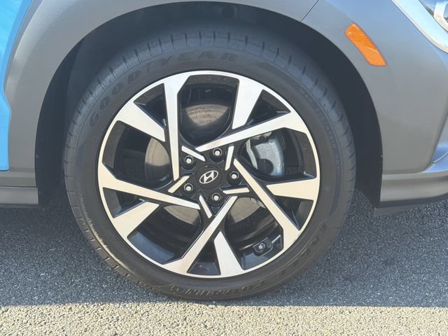 Certified 2023 Hyundai Kona Limited FWD image 14
