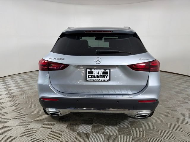 New 2026 Mercedes-Benz GLA 250 4MATIC image 6