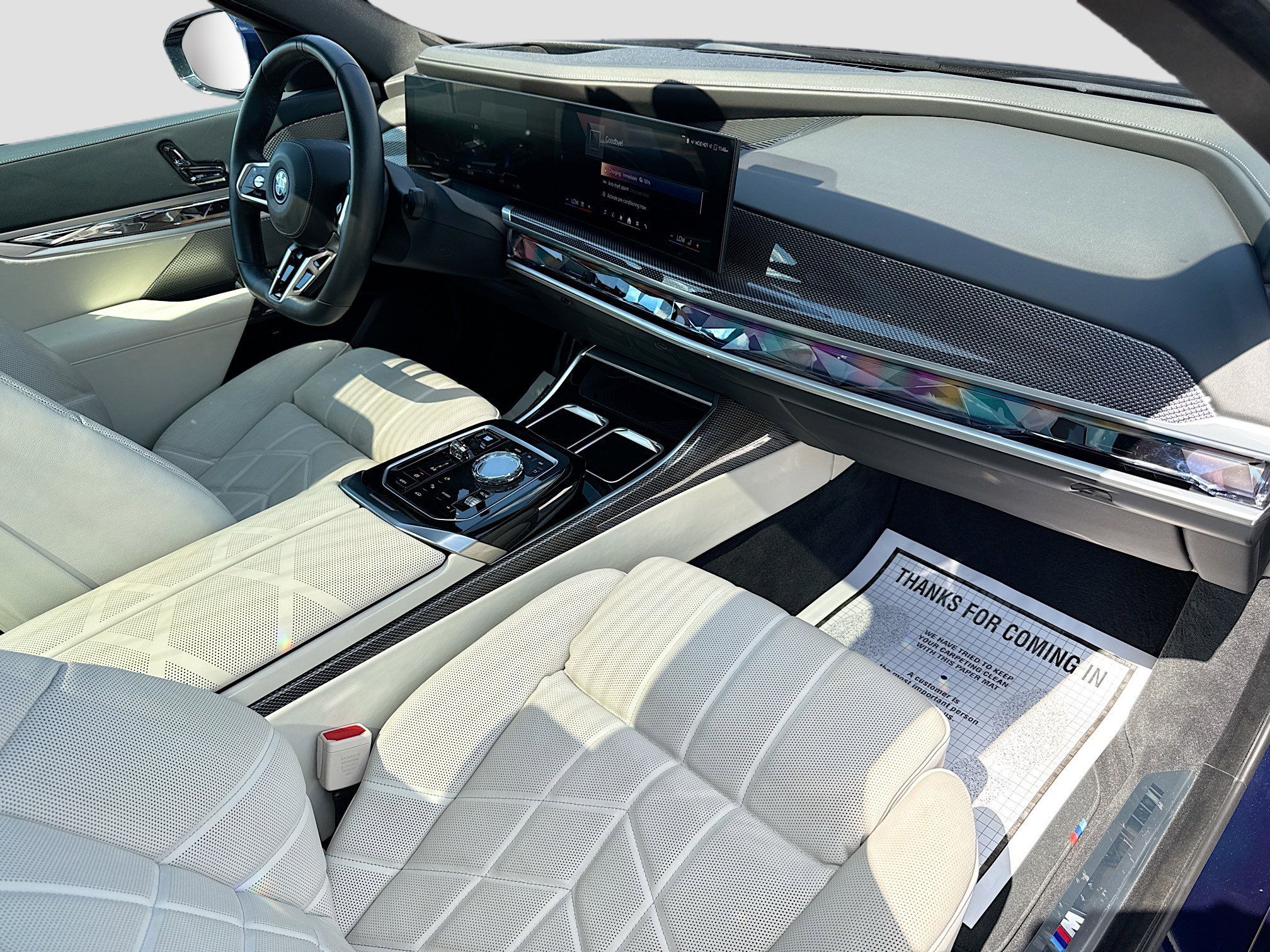 Used 2023 BMW i7 xDrive60 image 13