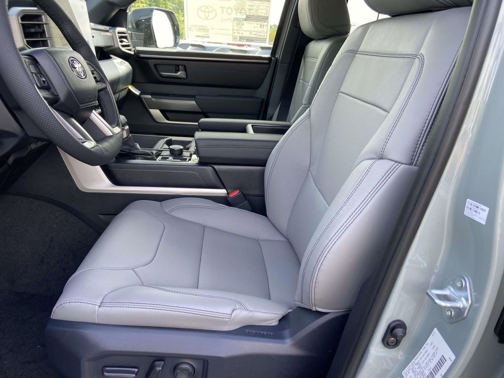 New 2026 Toyota Tundra SR5 AWD/4WD image 18