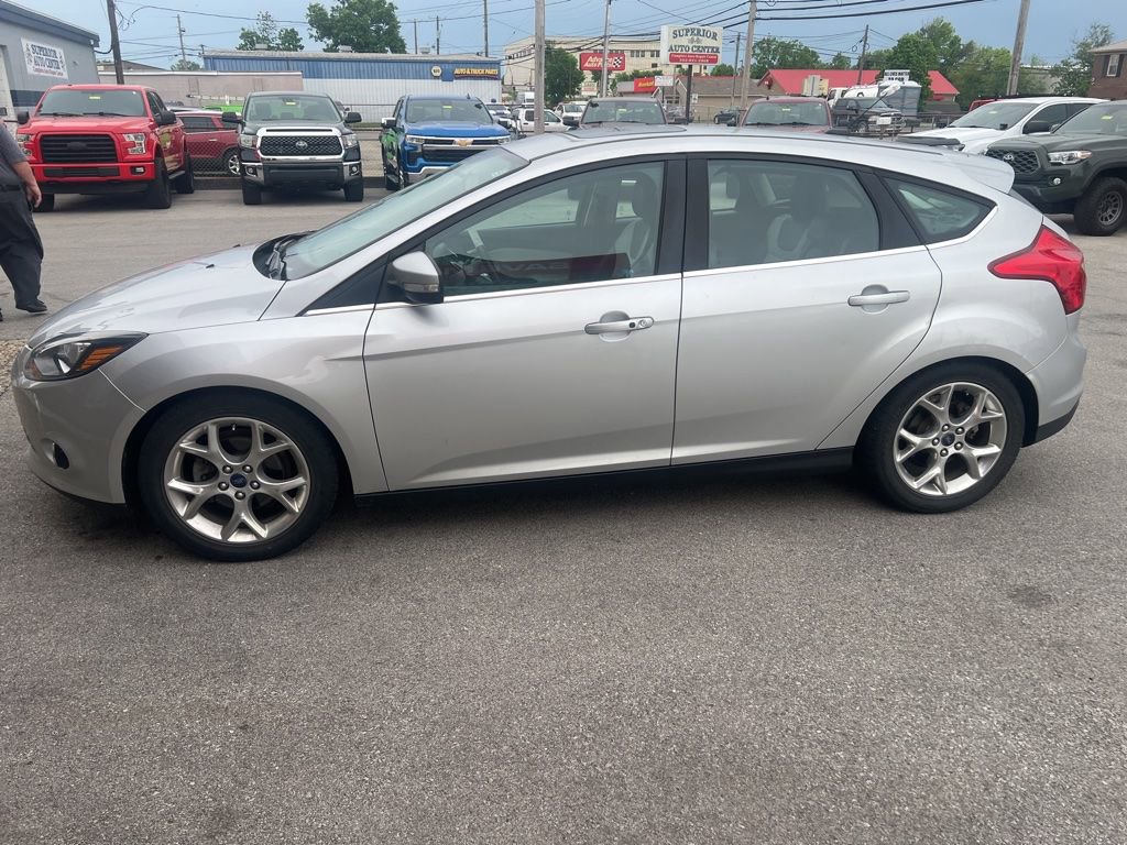 Used 2014 Ford Focus Titanium FWD image 3