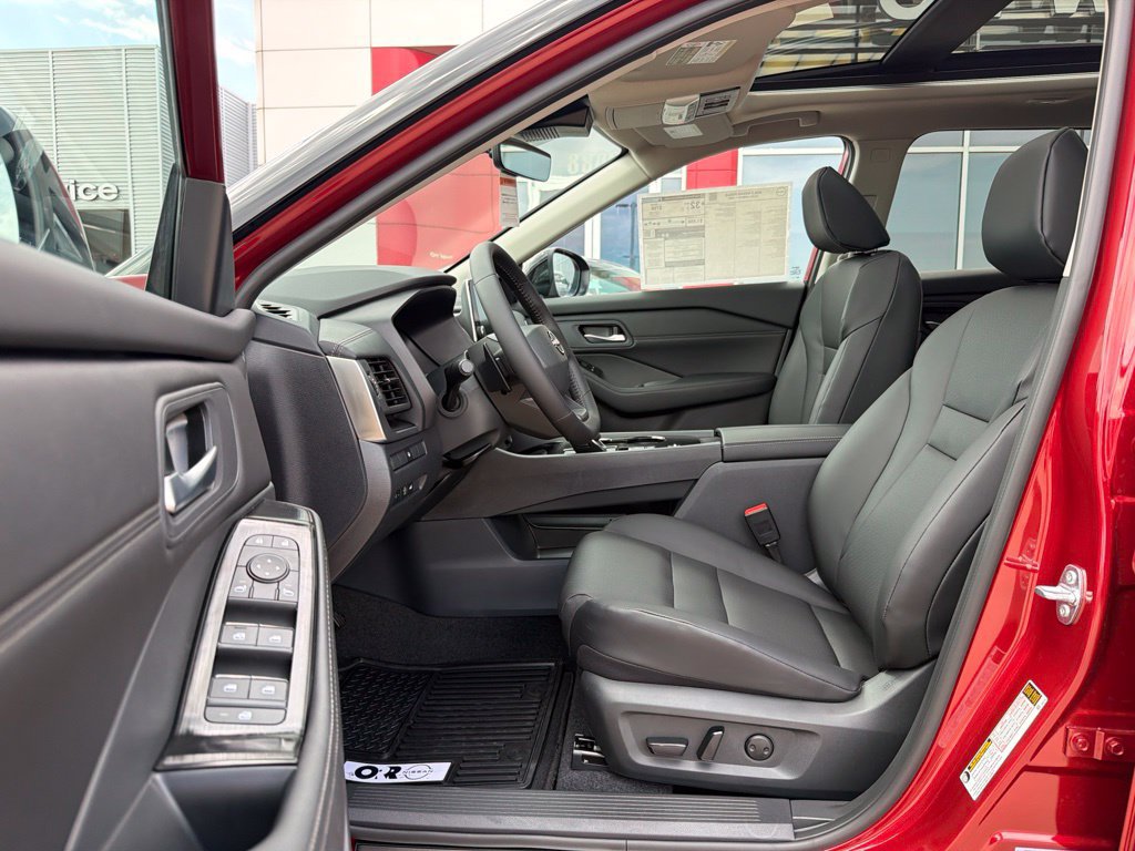 New 2026 Nissan Rogue Dark Armor FWD image 13