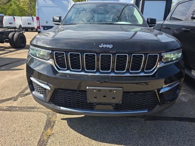 Used 2023 Jeep Grand Cherokee Limited AWD/4WD image 14