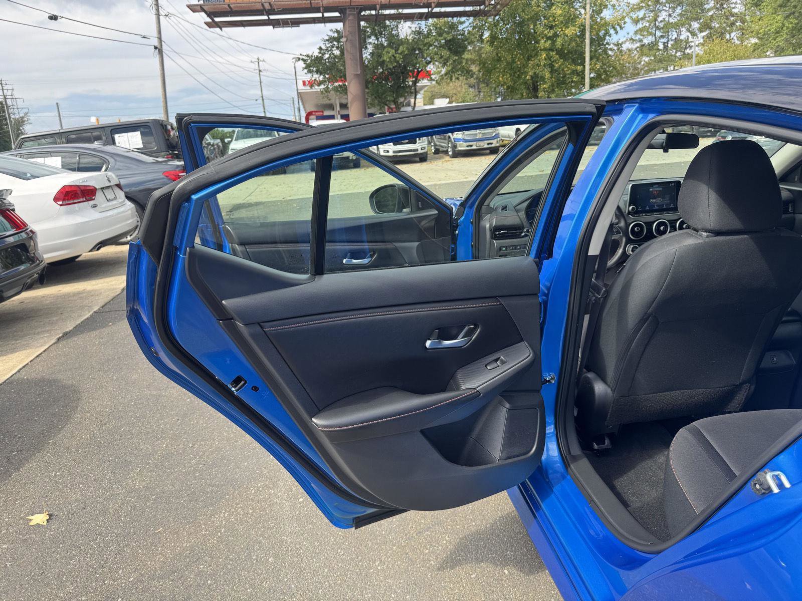 Used 2024 Nissan Sentra SR image 7