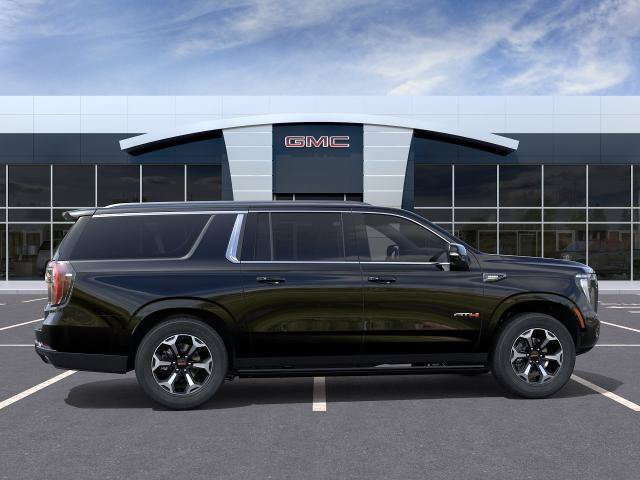 New 2026 GMC Yukon XL AT4 Ultimate w/ LPO, Illumination Package AWD/4WD image 23