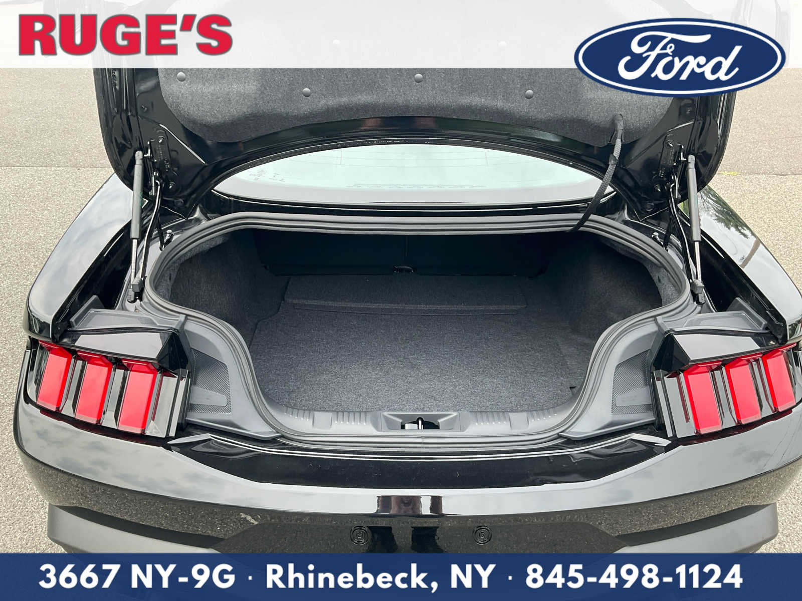 Used 2025 Ford Mustang GT Premium w/ GT Performance Package RWD image 13