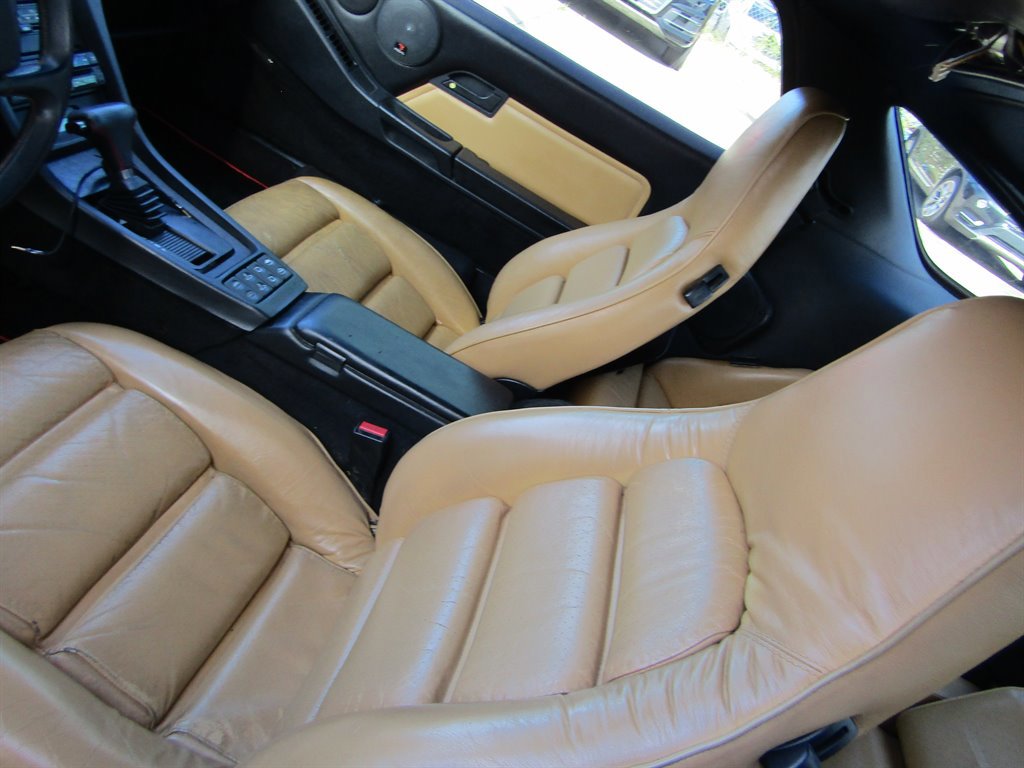 Used 1988 Porsche 928 S4 image 8