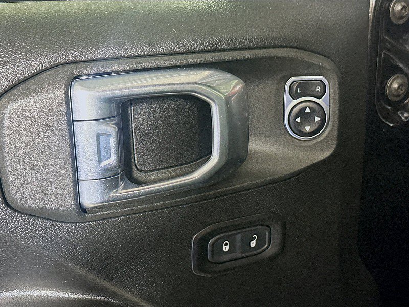 Used 2021 Jeep Wrangler Unlimited Sport AWD/4WD image 17